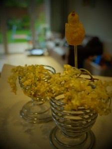 crystallised elderflowers