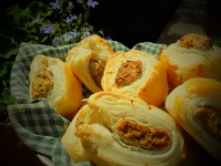 Glamorgan Sausage Rolls
