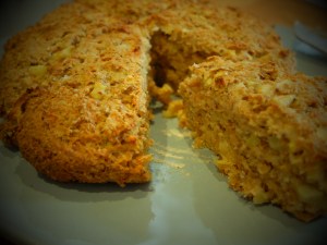 cheddar and apple scone bread